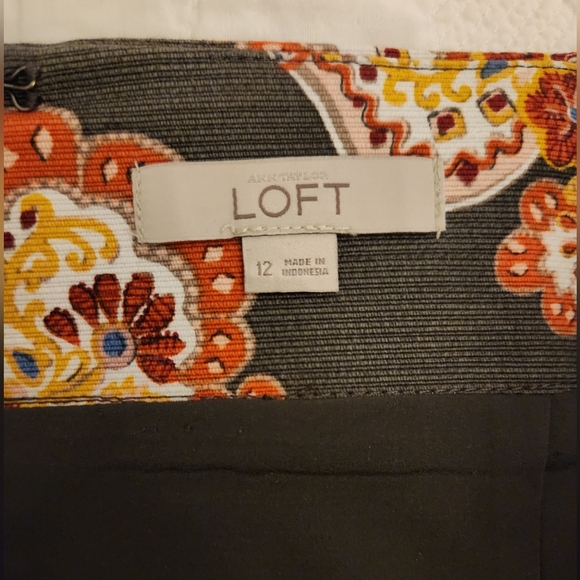 Ann Taylor Loft Skirt - Picture 3 of 6